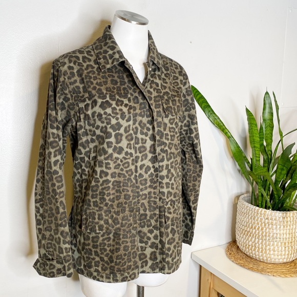 Good American | Sage Leopard Animal Print Safari Utility Cargo Chore Jacket - Picture 2 of 14